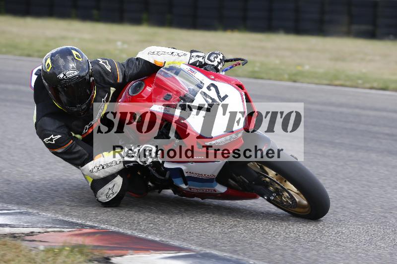 Archiv-2025/05 14.04.2025 Plüss Moto Sport ADR/Freies Fahren/142